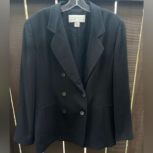 Linda Allard Women's Black Blazer